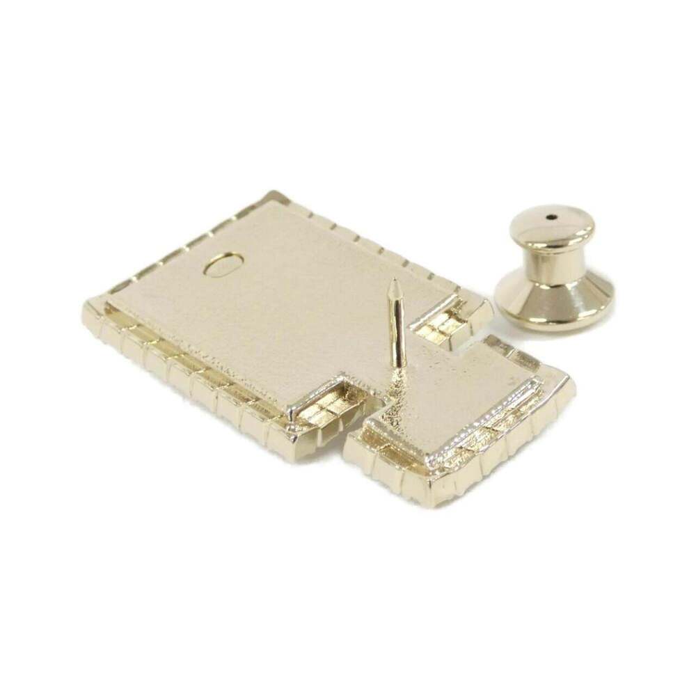 CHANEL White Brooch - Picture 3 of 3